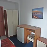 Guest Casa Luba Apartment