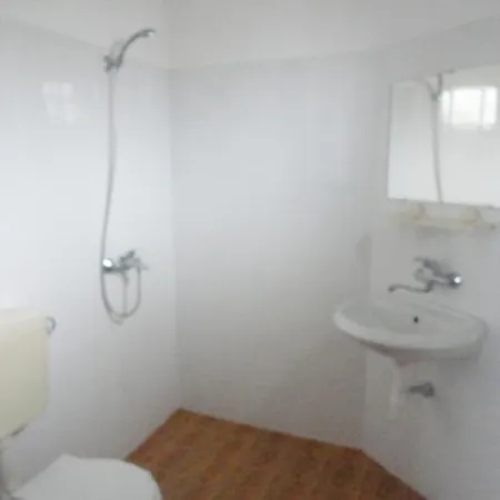 Guest Casa Luba Apartament