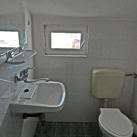 Guest Casa Luba Apartament
