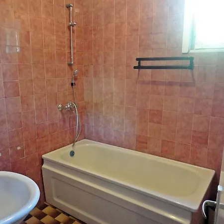 Guest Casa Luba Apartament *