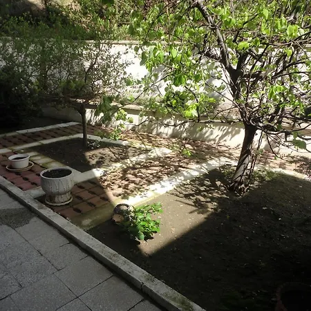 Guest Casa Luba *